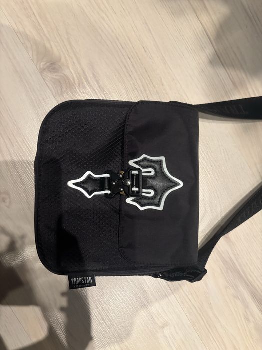Trapstar оригинална чанта