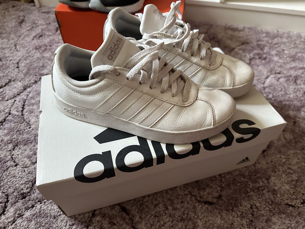 Естествена кожа adidas N 36