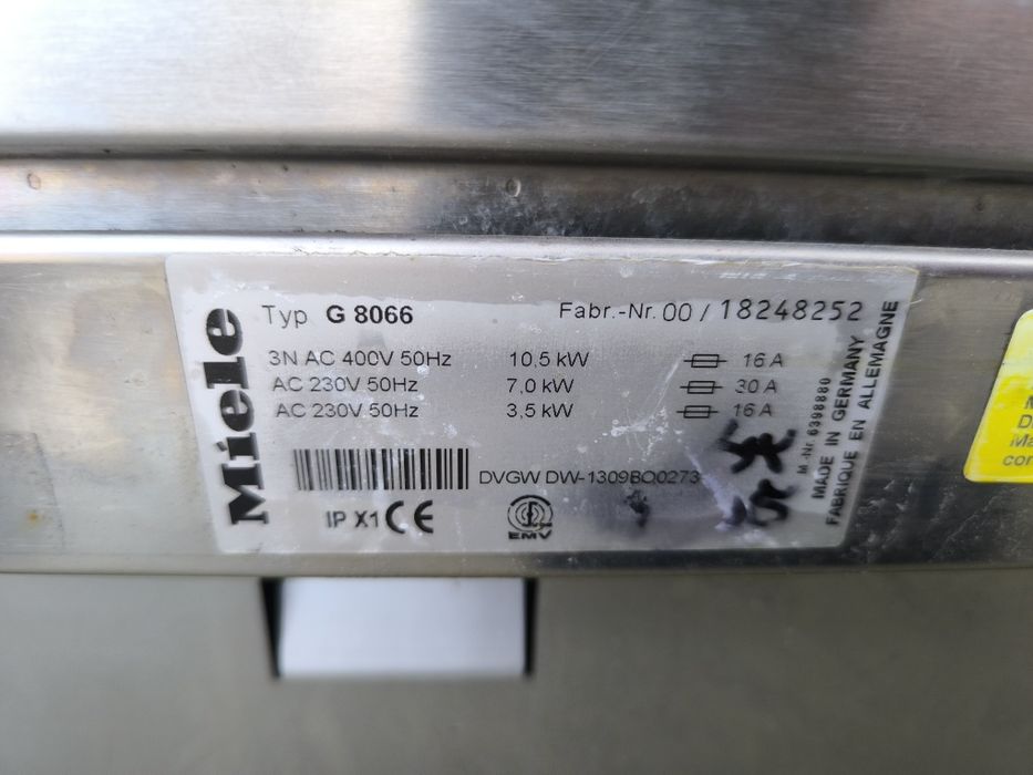 Професйонална Съдомиялна Miele G 8066