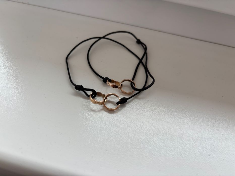 Brățări Malvensky – model infinit, șnur negru, aur roz 14K