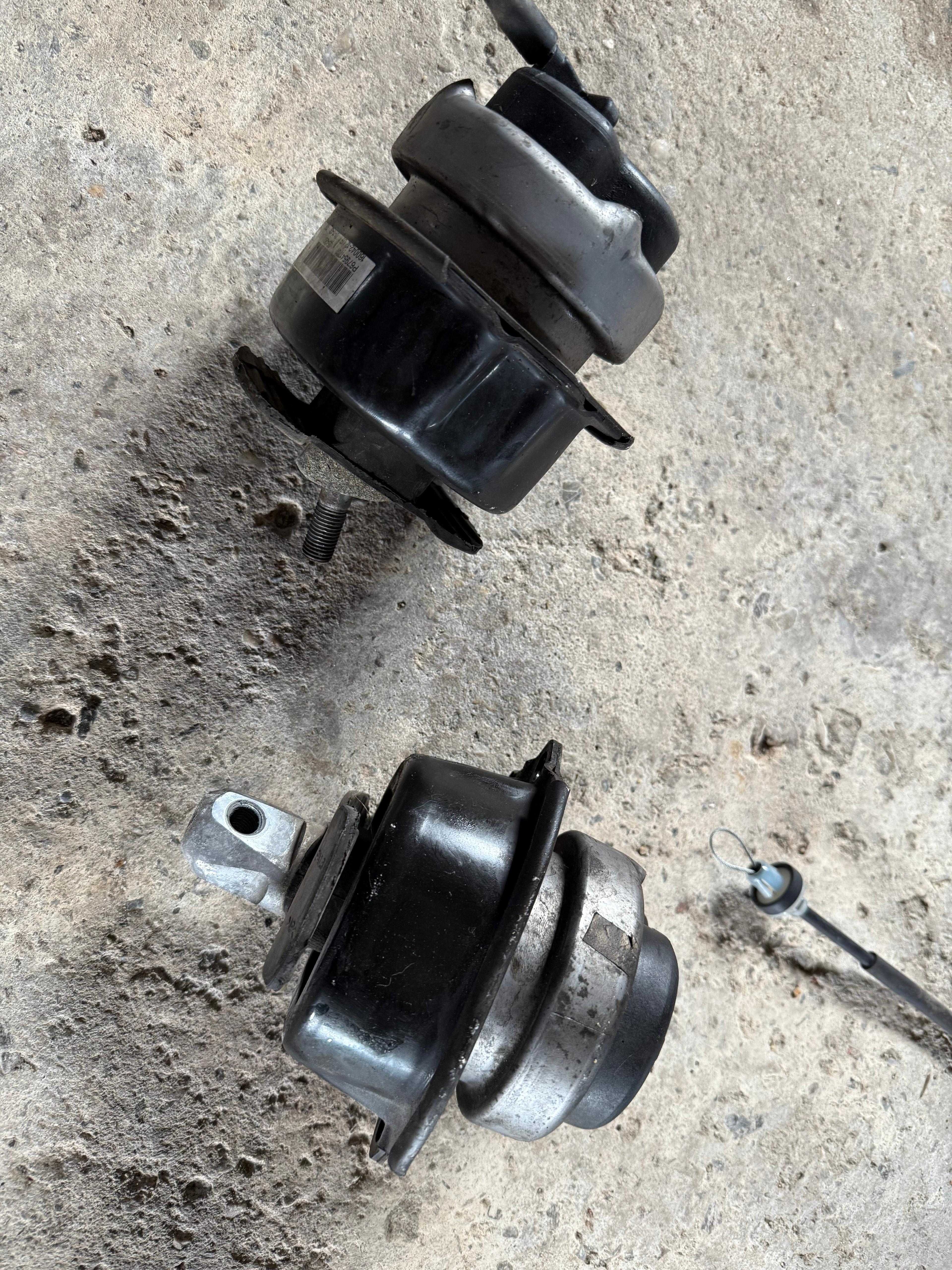 Suporti motor BMW X5  X6 e70 e71 N57D30A B 245Cp