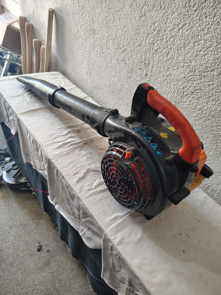 Suflanta pe benzina FHXTEC Germany.