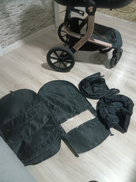 Коляска прогулочная