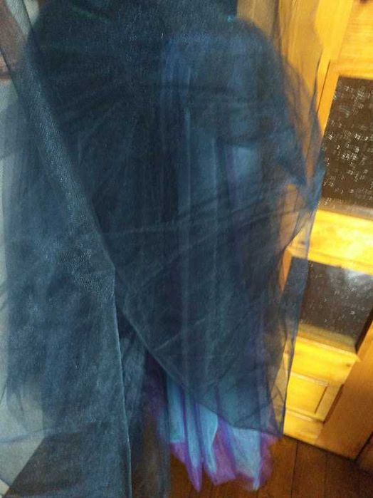 Rochie elegantă pentru domnișoare (10–12 ani)