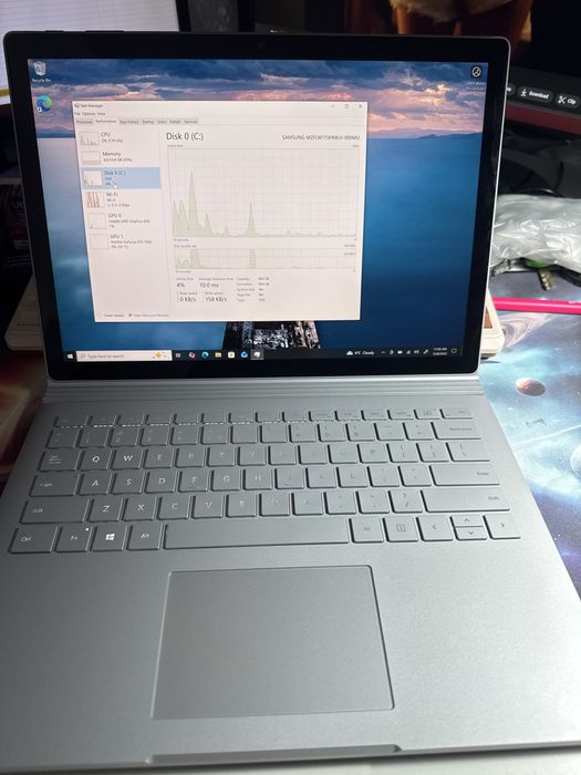 Microsoft Surface Book 2 13