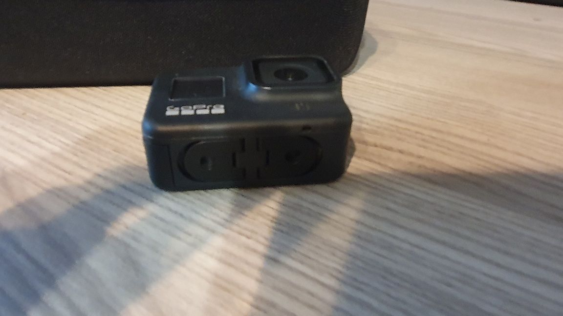 Vând gopro hero 8 bleck URGENT!!