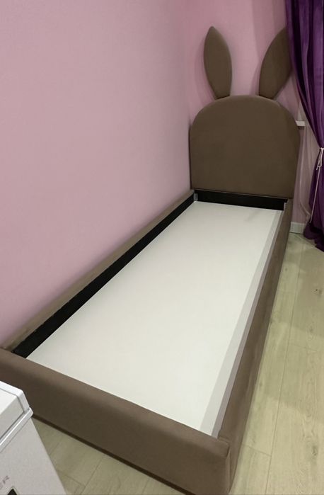 Детский кровать срочно