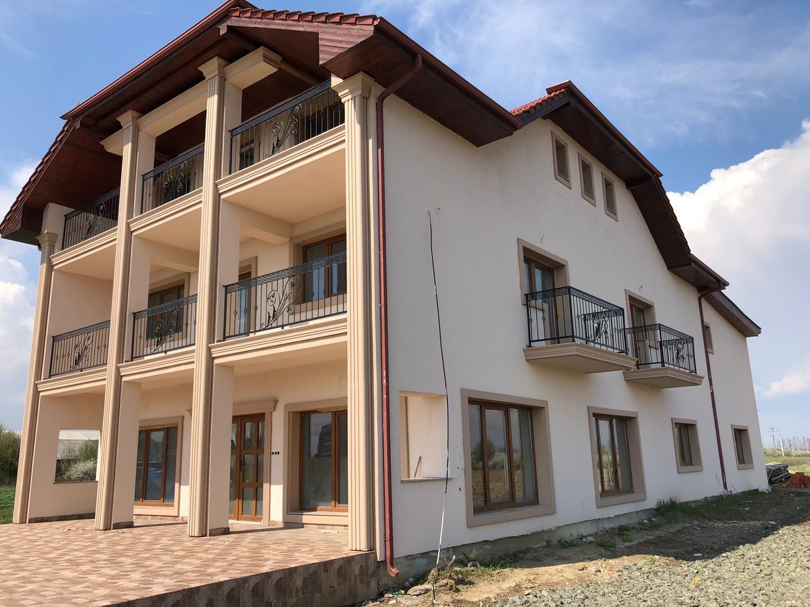 Pensiune/hotel de vanzare