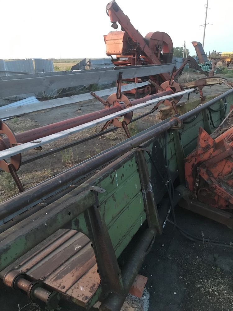 Продам свальную жатку 6ти метровую
