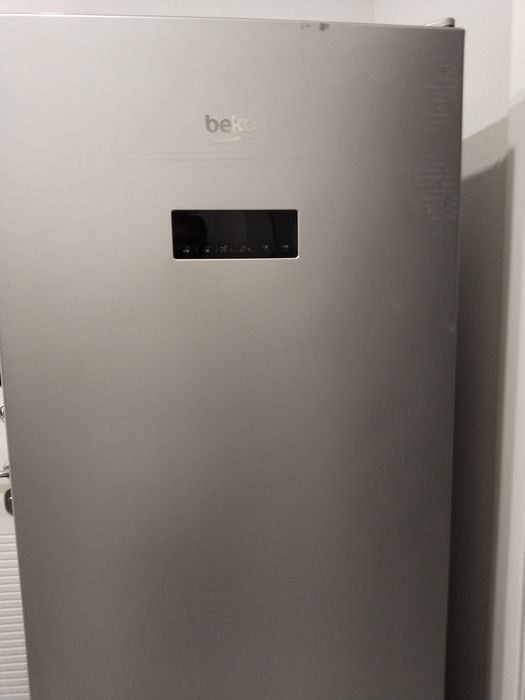 Холодилник beko. Не работает