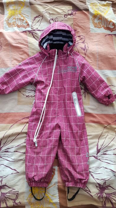 Продам 2 комбеза  весенний осенний на девочку