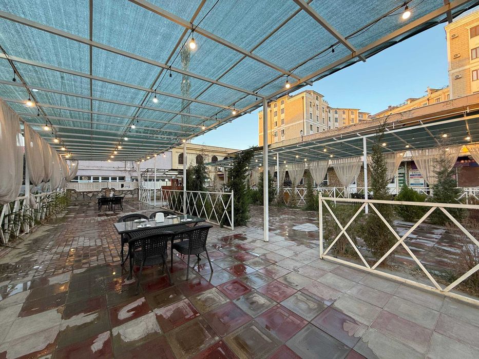 buxoroda SAODAT RESTORANT sotiladi