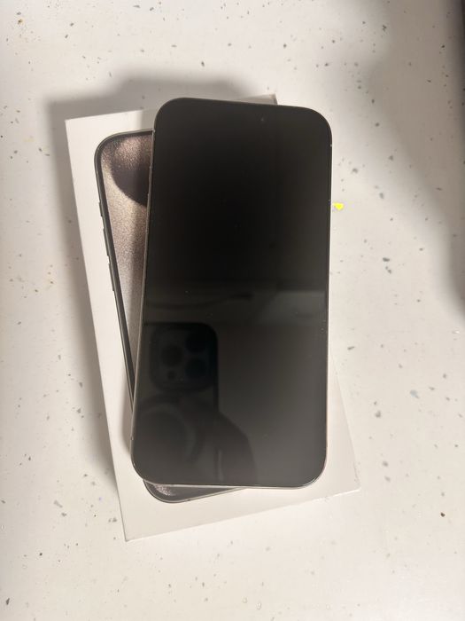 Iphone 15 pro titanium