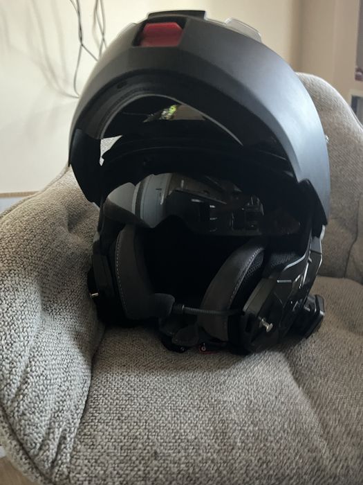 Каска за мотоциклет Caberg Levo Carbon S размер