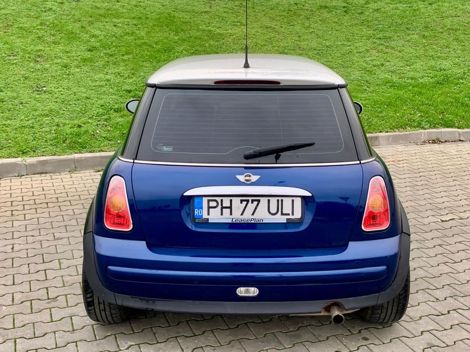 Mini Cooper 1.6 benzina/90 cp