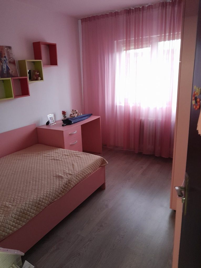 Apartament  de vânzare.