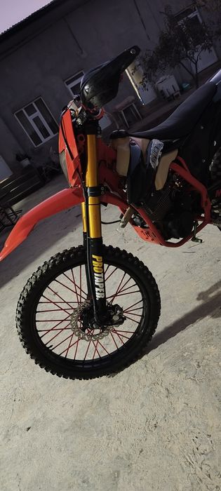 Srocno Regulmoto athlete 250cc 172fmm