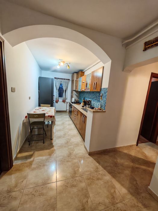 Apartament central de inchiriat