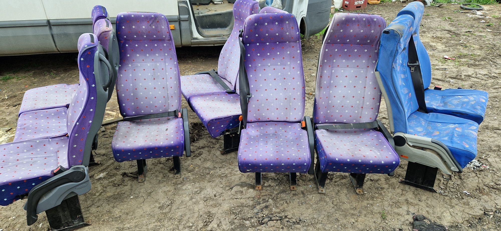 Geamuri / scaune microbuze persoane Iveco / Sprinter / Crafter