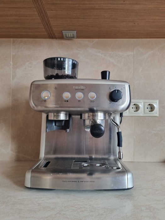 Expressor BREVILLE Barista Max