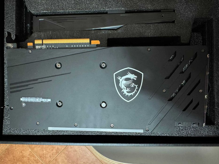 Radeon RX 6800 GAMING X TRIO 16G