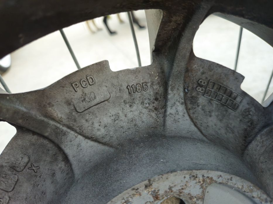 Джанти Pirelli 14 цола , 4х100 , 6j , et38 , 195/45/14 Vw , Opel Honda