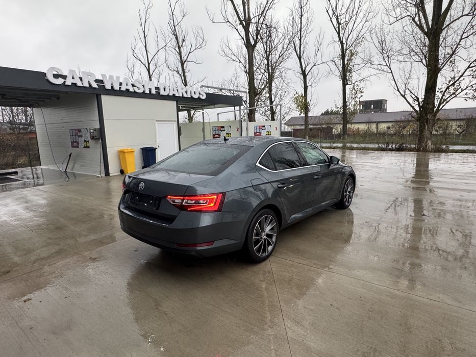 Skoda Superb 2017 Laurin Klement/Automat/Ventilatie/Navi/Keyless/190cp