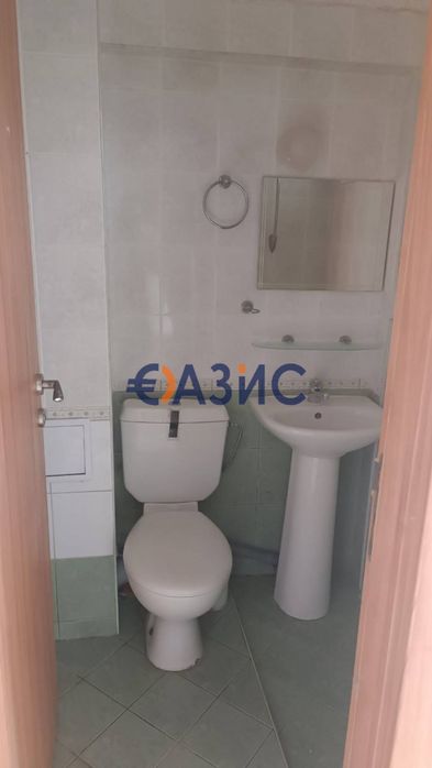 Продава се Едностаен апартамент в к.к. Слънчев бряг - 48 кв.м за 1073 €/кв.м - Снимка #9