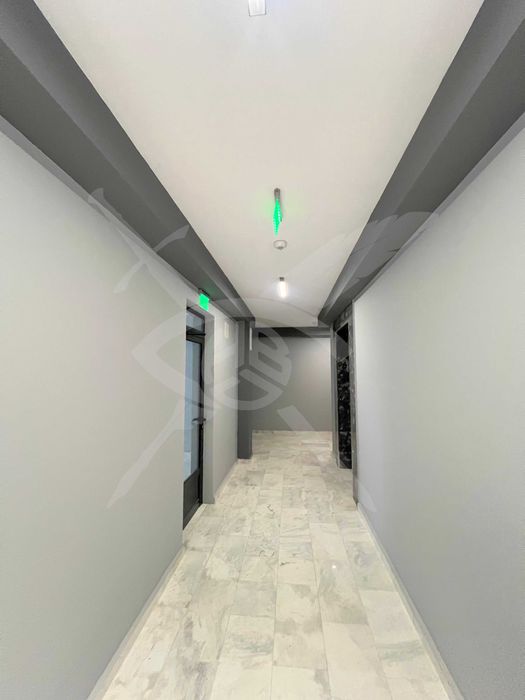 Продава се Тристаен апартамент в Пловдив, Център - 120 кв.м за 2099 €/кв.м - Снимка #23