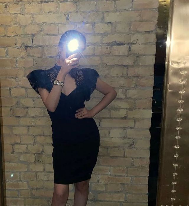 коктейльные черные платья для девушек