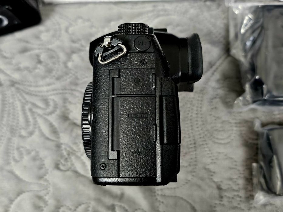 Camera body PANASONIC GH5, full box, 4k, montura mft ,impecabilă
