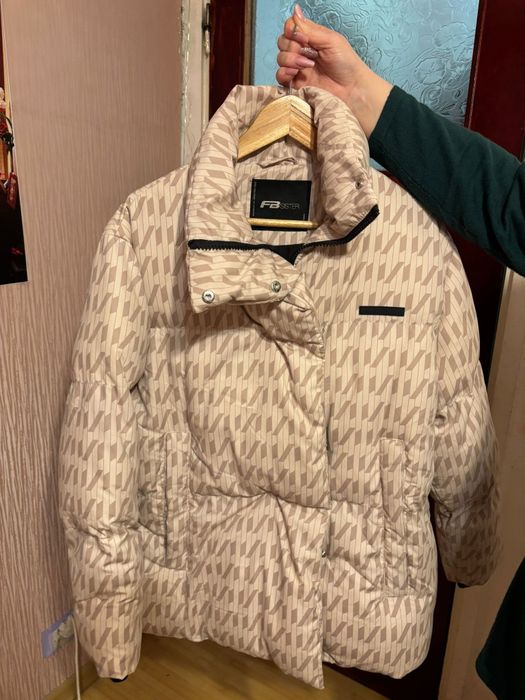 Geaca dama noua  marca fb sisters