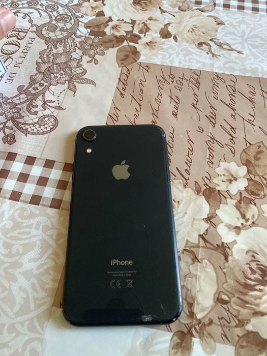 İphone XR 64 GB СПЕШНО