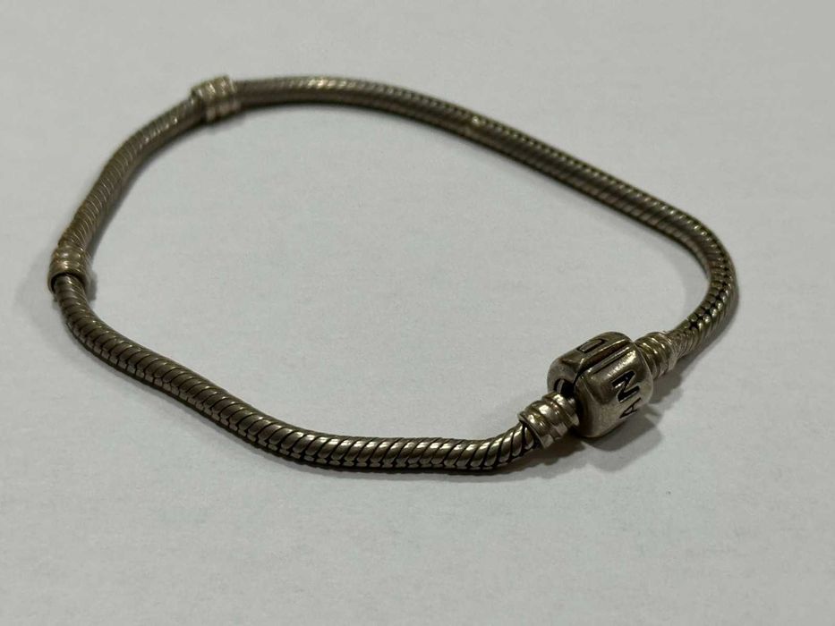 Дамска Сребърна Гривна Pandora(925)