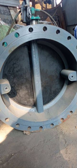 Пролается клапан обратный Ду800