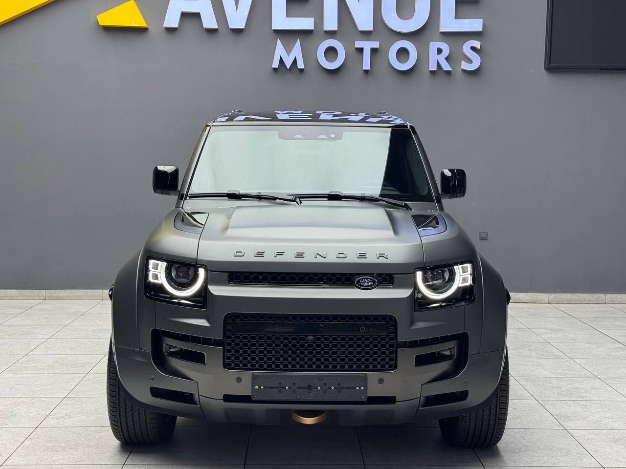 Land Rover Defender OCTA