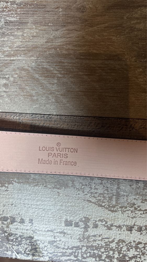 Curea Louis Vuitton,piele naturală !!!