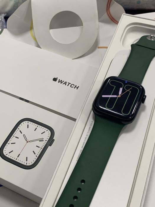 Apple Watch Series 7 45 mm