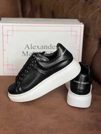 McQueen alb negru 36-40