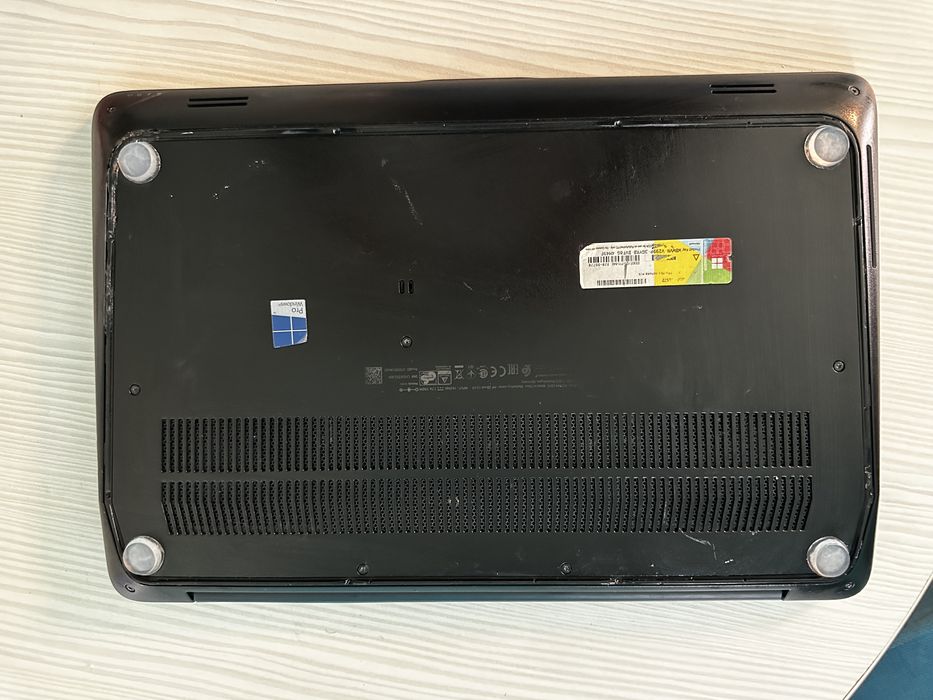 HP Zbook 15.6 - i7 6820HQ la 3.6Ghz - 16Gb RAM -nVidia 4Gb dedicat SSD