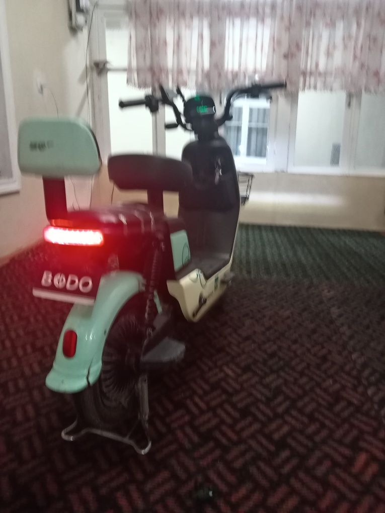 Електро скутер на 400w