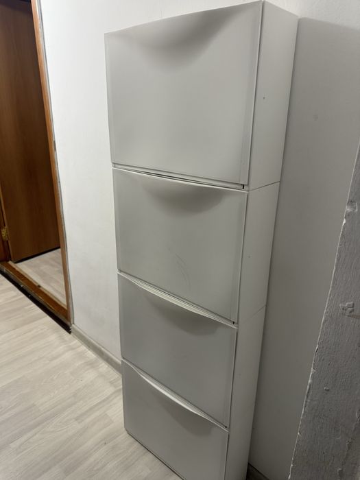 Комод пластиковый 4 секции