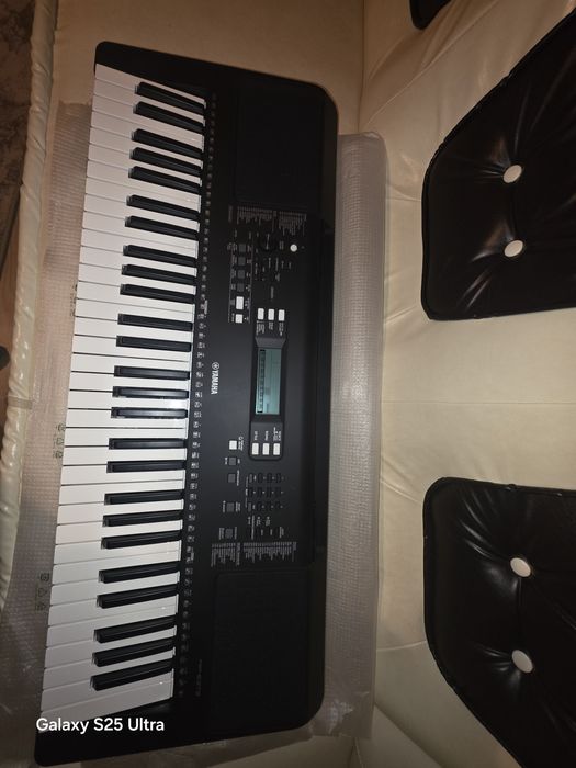 Orga yamaha PSR-E373