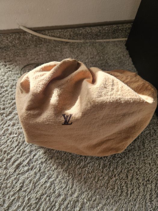 Чанта Louis Vuitton