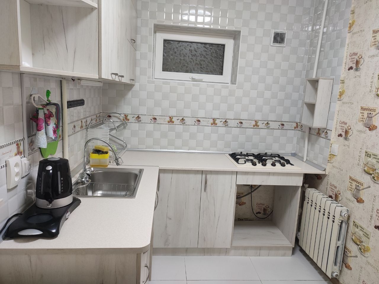 Кадышева 2в3/2/4 (50м2)
