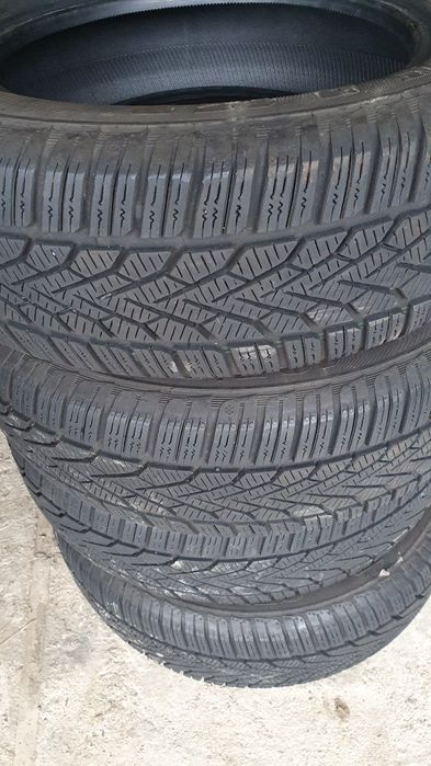 Cauciucuri Dunlop 235/60 r17