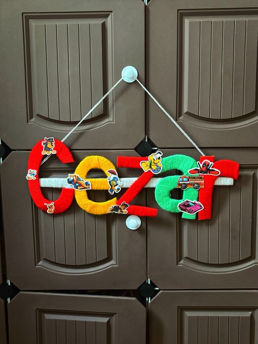 Nume decorative colorate