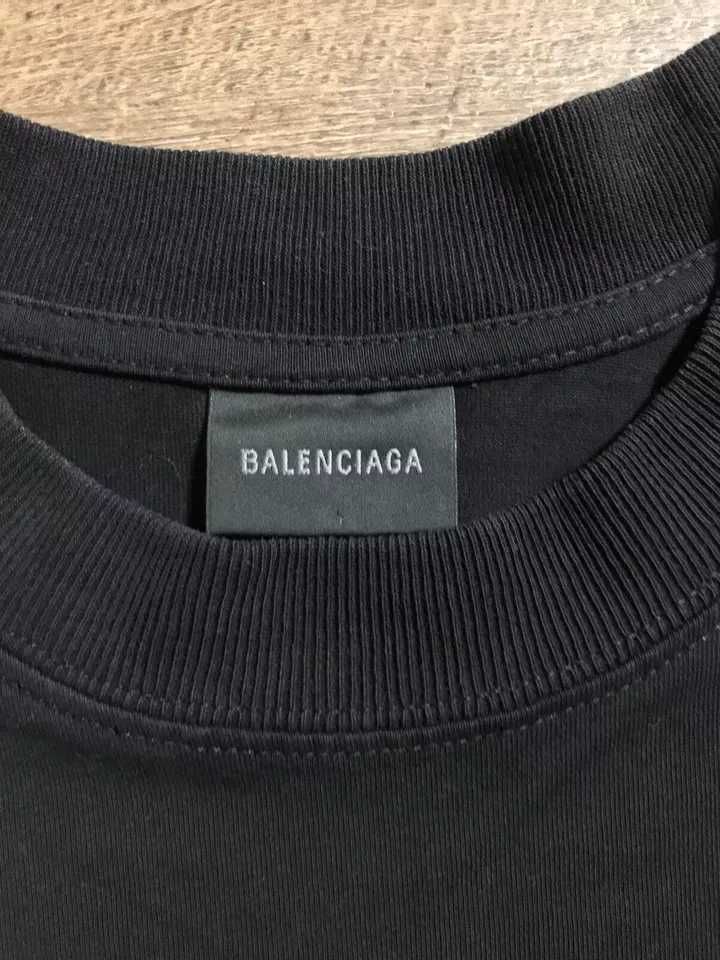 тениски Balenciaga , нови модели 2024 , тениска в черно
