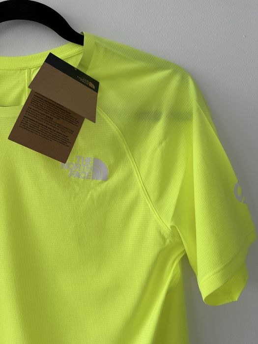 Tricou The North Face L nou