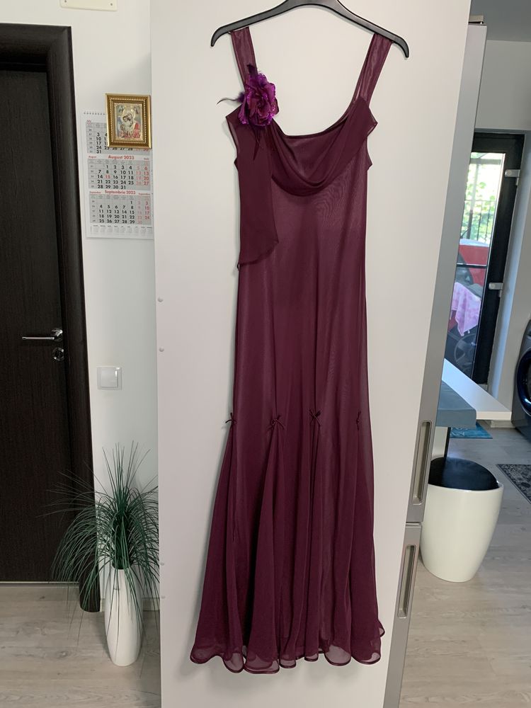 Rochie lunga visinie eleganta